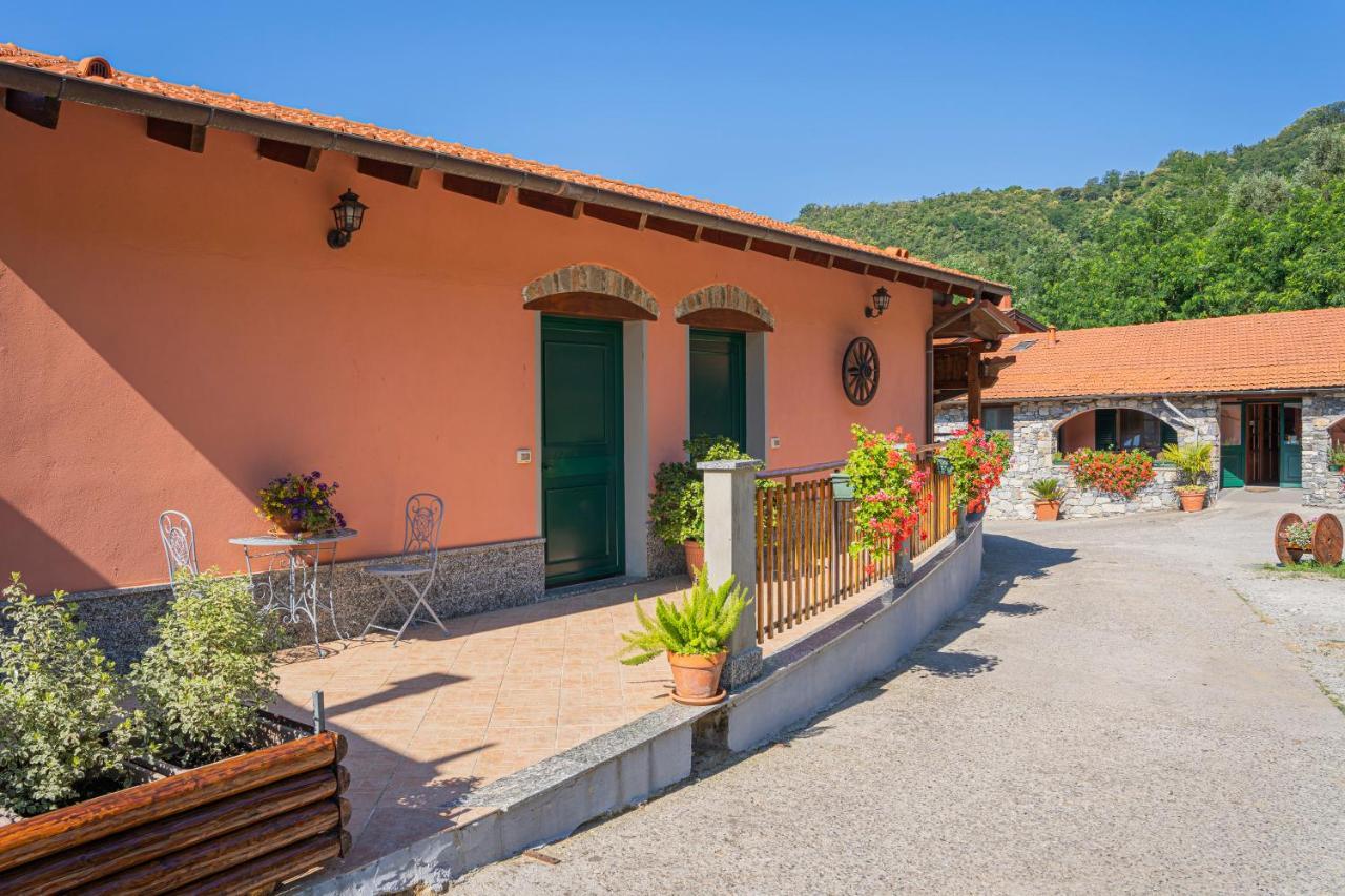 01234 - Agriturismo La Marpea, Esperienza In Mezzo Alla Natura E Al Cibo Tipico Italiano Villa Terisso Bagian luar foto